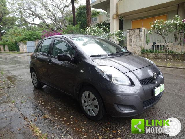 TOYOTA Yaris Benzina/GPL 2010 usata