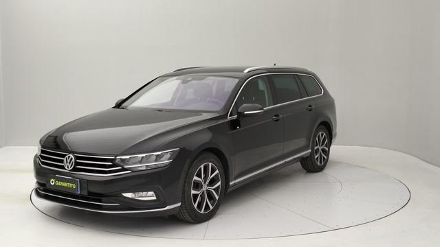 VOLKSWAGEN Passat Variant 2.0 tdi Executive 150cv dsg Immagine 0