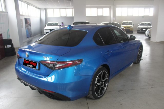 ALFA ROMEO Giulia 2.2 Turbodiesel 210 CV AT8 AWD Q4 Veloce Immagine 3