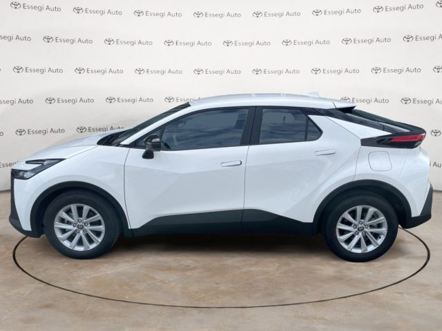 TOYOTA C-HR 1.8 HV Active - PRONTA CONSEGNA Immagine 1