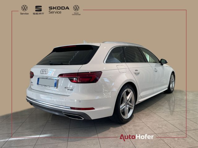 AUDI A4 Avant 2.0 TDI quattro S tronic Sport GANCIO STHZ Immagine 2