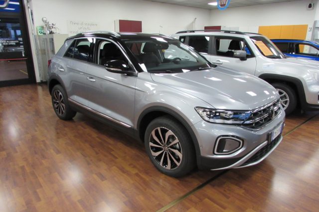 VOLKSWAGEN T-Roc 1.0 TSI Style 110 CV KM ZERO Immagine 1