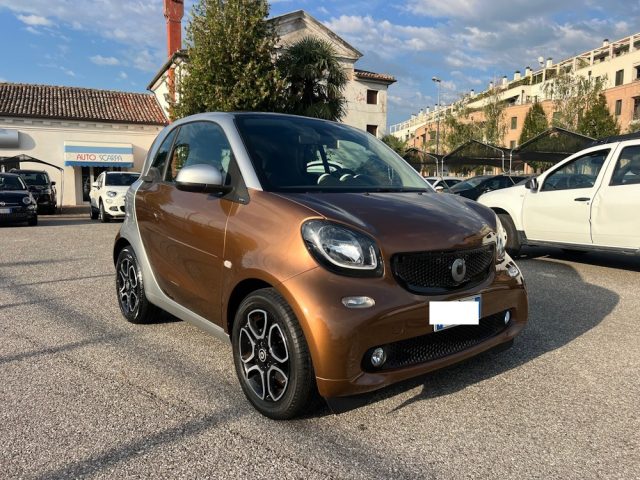 SMART ForTwo 1000 52 kW MHD coupé passion AUTO PER NEOPATENTATI Immagine 0