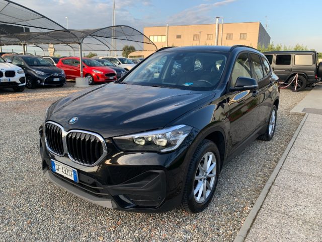 BMW X1 sDrive18i Advantage Immagine 0