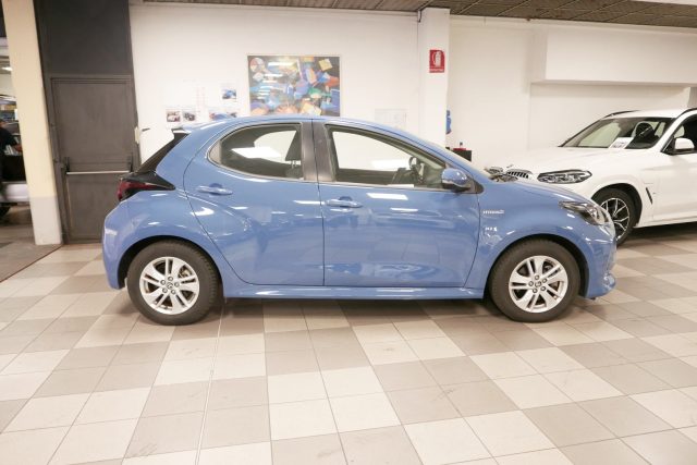 TOYOTA Yaris 1.5 Hybrid 5 porte Business Immagine 2