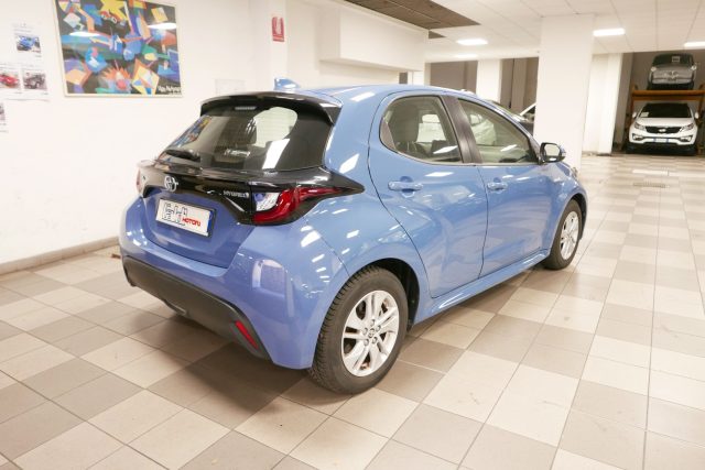 TOYOTA Yaris 1.5 Hybrid 5 porte Business Immagine 3