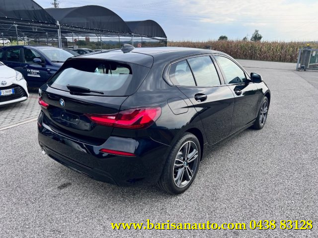 BMW 118 i 5p. Sport Immagine 2