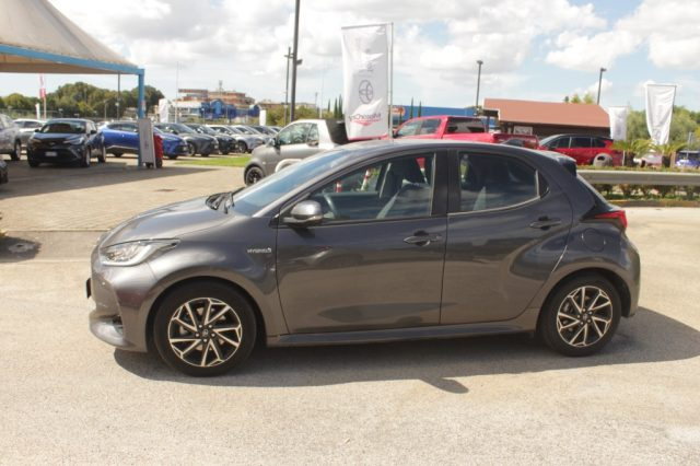 TOYOTA Yaris 1.5 Hybrid 5 porte Trend Immagine 2