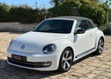 VOLKSWAGEN Maggiolino Cabrio 1.4 TSI DSG Sport 60's (Fender/LED/Auto)