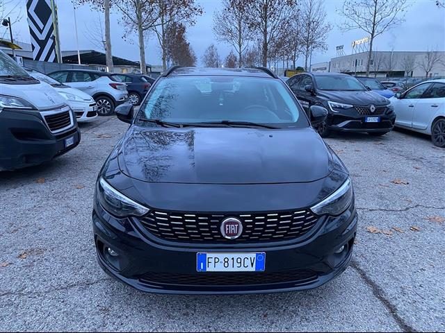 FIAT Tipo Station Wagon 1.6 Multijet 120cv Easy Busines Immagine 2