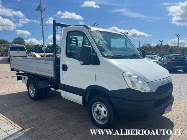 IVECO Daily 35C11 2.3 HPT PLM-RG Cabinato RIBALTABILE TRILAT Immagine 2