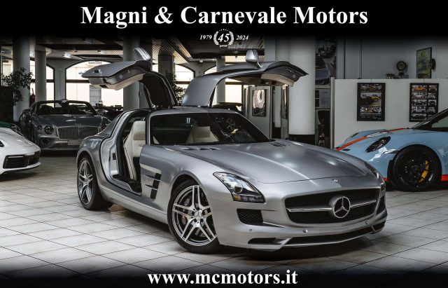 MERCEDES-BENZ SLS AMG|SPECIAL PAINT|CARBON PACK|DESIGNO BICOLOR| Immagine 0