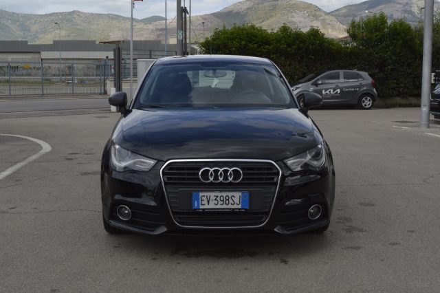 AUDI A1 1.6 TDI 105 CV Ambition Immagine 1