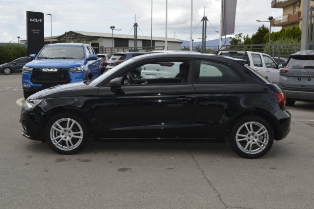 AUDI A1 1.6 TDI 105 CV Ambition Immagine 3