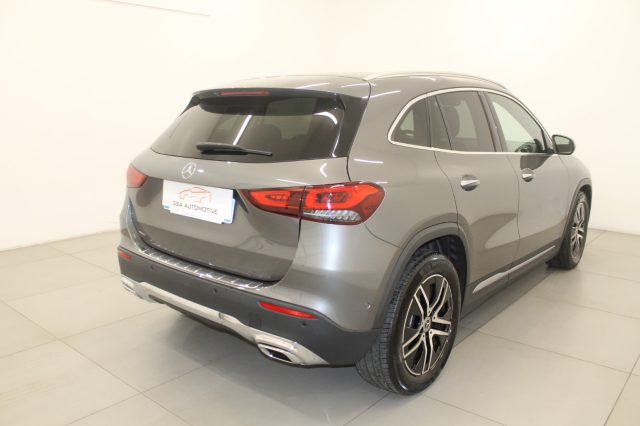 MERCEDES-BENZ GLA 200 d Automatic Sport Plus FULL LED Immagine 3