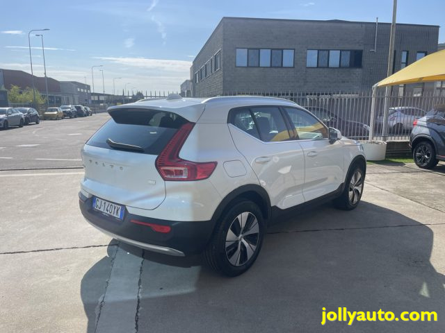 VOLVO XC40 T4 Recharge Plug-in Hybrid Inscription Expression Immagine 4