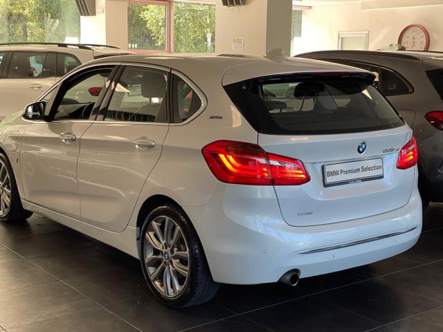 BMW 225 xe Active Tourer iPerformance Luxury aut. Immagine 4