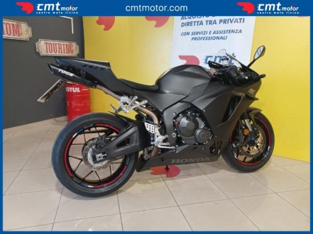 HONDA CBR 600 RR Garantita e Finanziabile Immagine 4