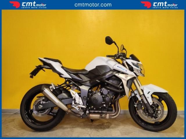 SUZUKI GSR 750 Garantita e Finanziabile Immagine 2