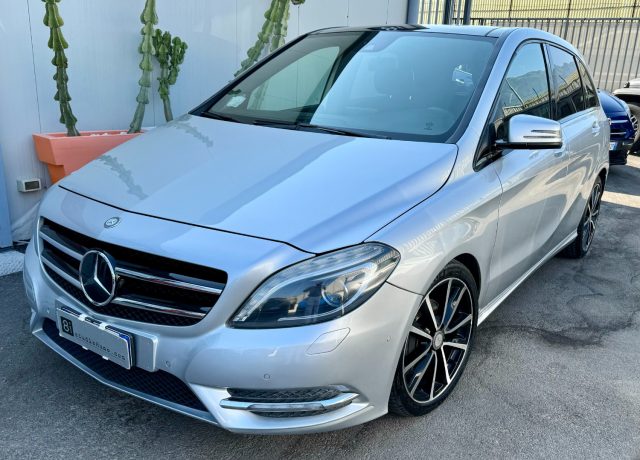 MERCEDES-BENZ B 200 CDI BlueEFFICIENCY Premium Immagine 0