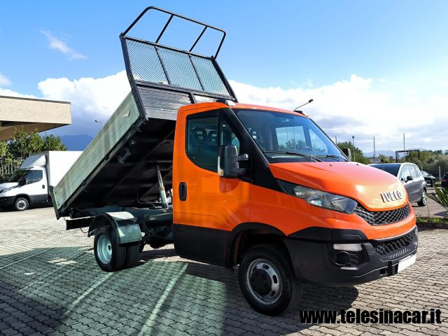 IVECO DAILY  35C11 RIBALTABILE TRILATERALE Immagine 3