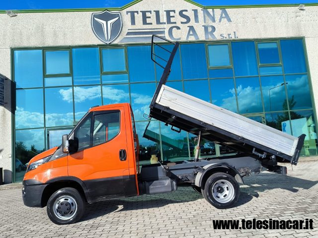 IVECO DAILY  35C11 RIBALTABILE TRILATERALE Immagine 4