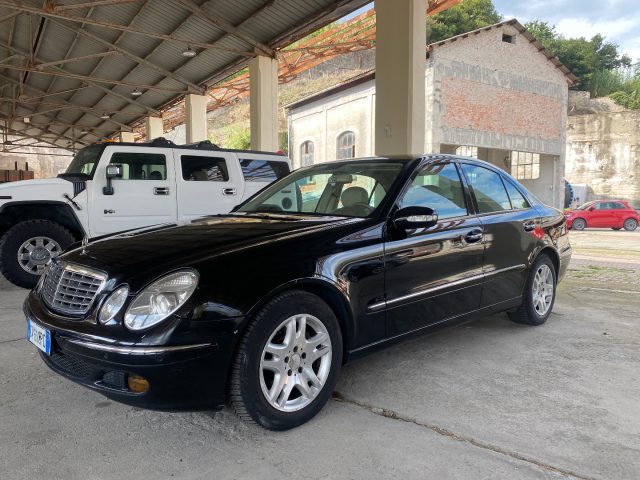 MERCEDES-BENZ E 200 Kompressor TPS cat Elegance Immagine 0