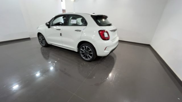 FIAT 500X 1.5 T4 Hybrid 130 CV DCT Sport Immagine 3