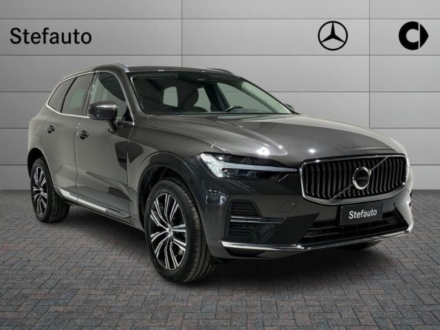 volvo xc60 b4 2.0 momentum auto