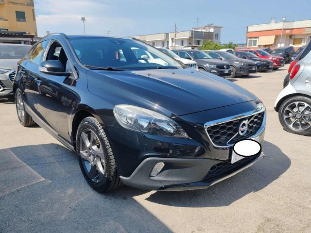 VOLVO V40 Cross Country D2 Business Immagine 2