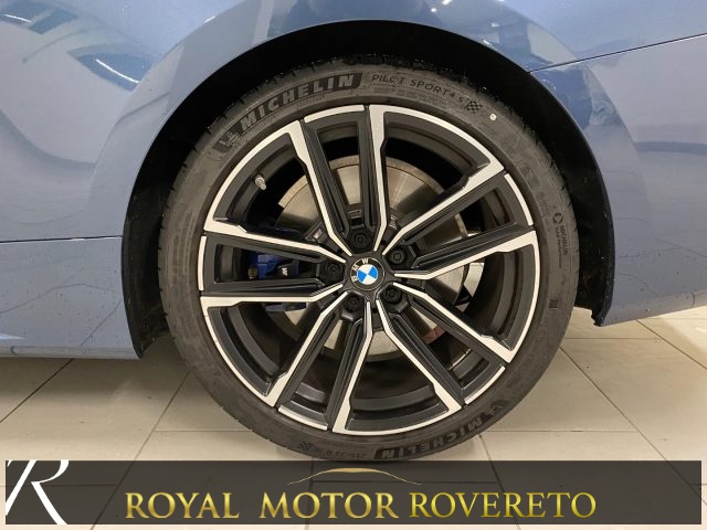 BMW M440 i 48V xDrive Coupé ARTIC BLUE / TETTO !!! Immagine 3