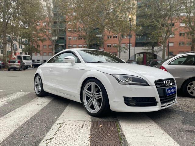 AUDI TT Coupé 2.0 TDI quattro S-LINE Immagine 1