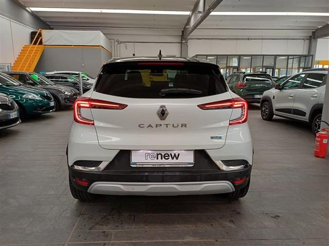 RENAULT Captur 1.6 E Tech hybrid Intens 145cv auto Immagine 3