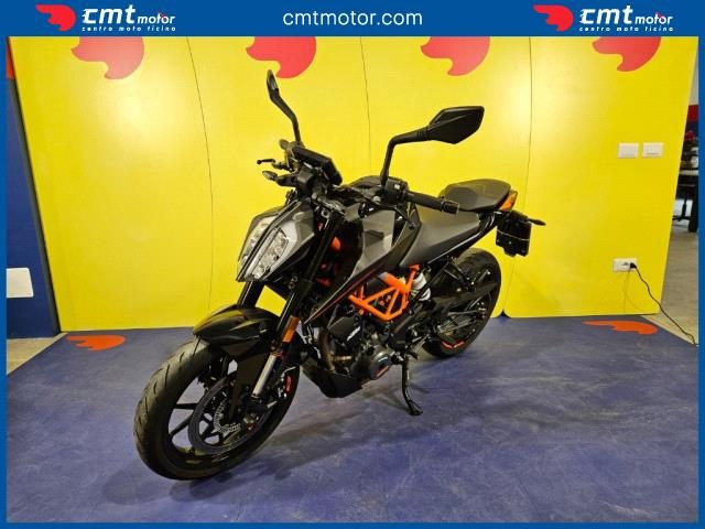 KTM 390 Duke Garantita e Finanziabile Immagine 4