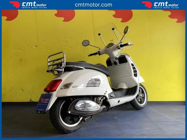 VESPA GTS 300 Garantito e Finanziabile Immagine 3