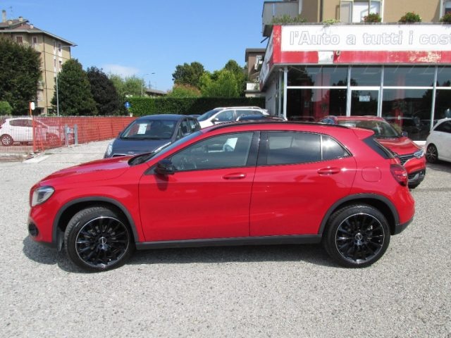 MERCEDES-BENZ GLA 200 d Automatic Sport -IVA ESPOSTA- Unico Proprietario Immagine 1