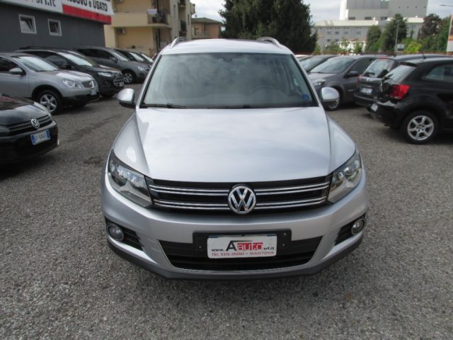 VOLKSWAGEN Tiguan 2.0 TDI 110cv Sport&Style BlueMot. Tec.- UniPropr. Immagine 2