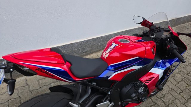 HONDA CBR 1000 RR EURO 5 ABS Immagine 1