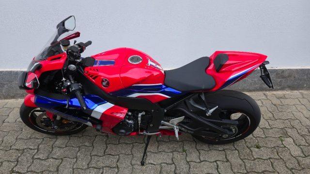 HONDA CBR 1000 RR EURO 5 ABS Immagine 3