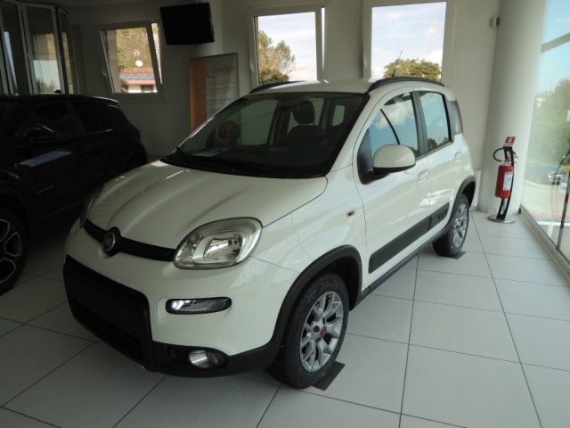 FIAT Panda 1.3 MJT 95 CV S&S 4x4 Immagine 0