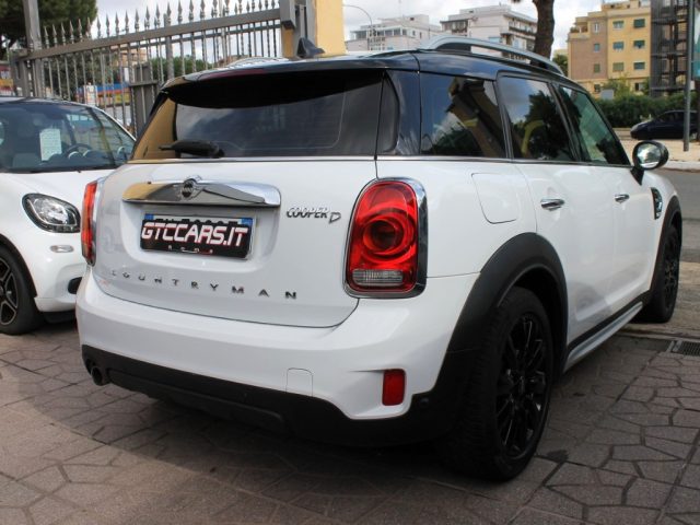 MINI Countryman ?2.0 150Cv Aut Nav PDC E6b Fari Led Bicolore? Immagine 3