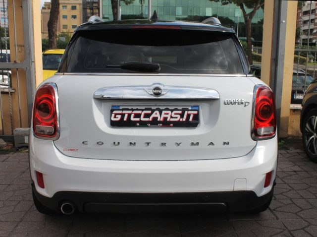 MINI Countryman ?2.0 150Cv Aut Nav PDC E6b Fari Led Bicolore? Immagine 4