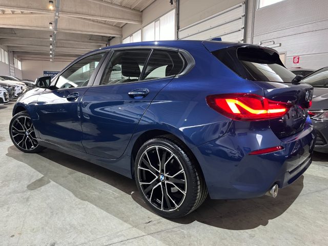 BMW 118 i Business Advantage "18 Msport/Virtual+NavOK NEOP Immagine 4