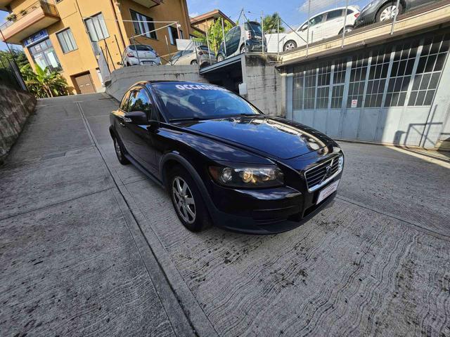 VOLVO C30 1.6 D Momentum Immagine 0