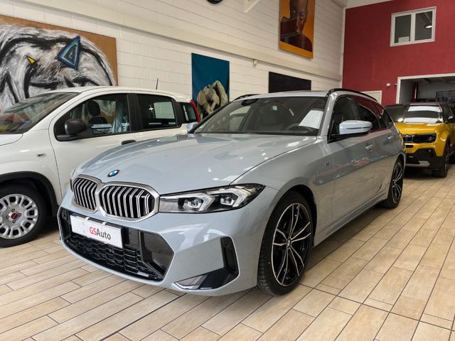 BMW 320 d 48V xDrive Touring Msport Immagine 0