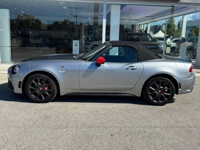 ABARTH 124 Spider 1.4 Turbo MultiAir 170 CV Turismo Immagine 2