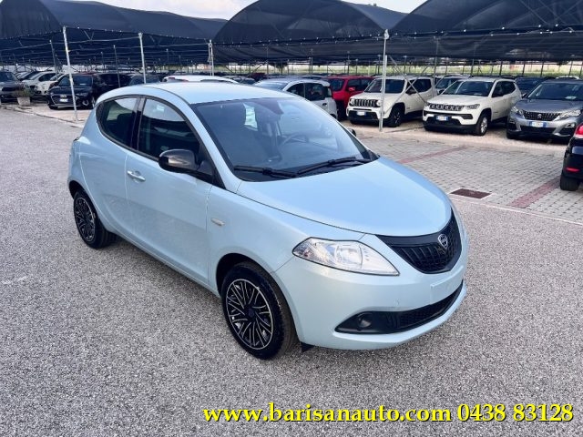 LANCIA Ypsilon 1.0 FireFly 5 porte S&S Hybrid Oro Immagine 1