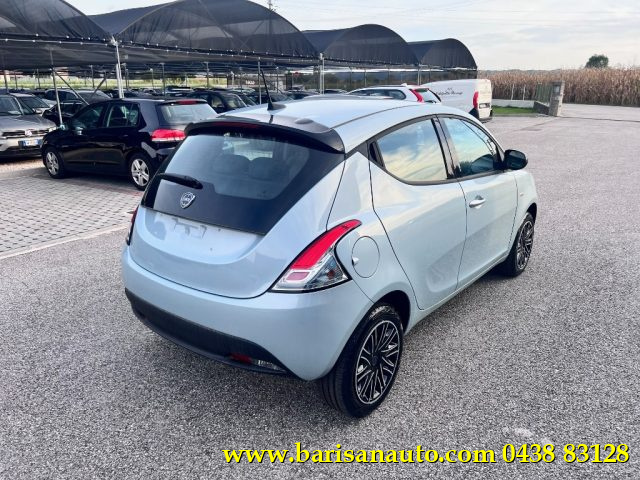 LANCIA Ypsilon 1.0 FireFly 5 porte S&S Hybrid Oro Immagine 2