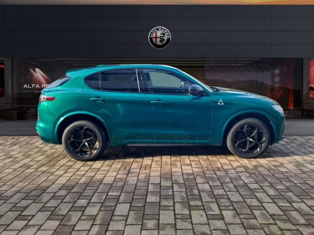 ALFA ROMEO Stelvio MY22 510CV QUADRIFOGLIO Immagine 3