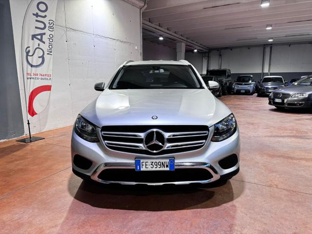 MERCEDES-BENZ GLC 220 d 4Matic Sport Immagine 2